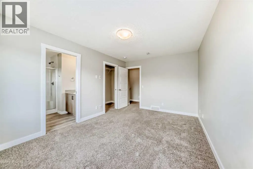 221 Midgrove Mews SW