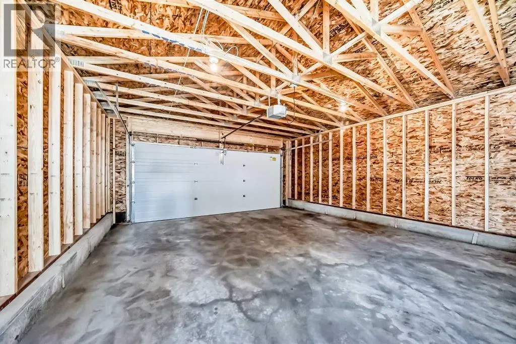 221 Midgrove Mews SW
