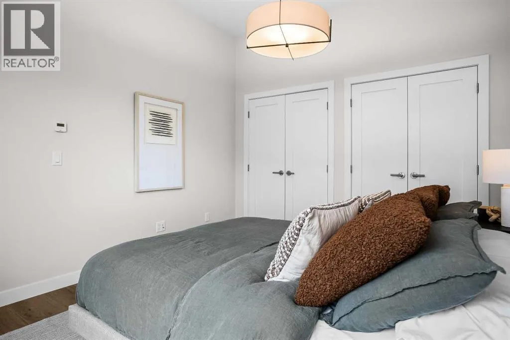 101L, 209 Stewart Creek Rise
