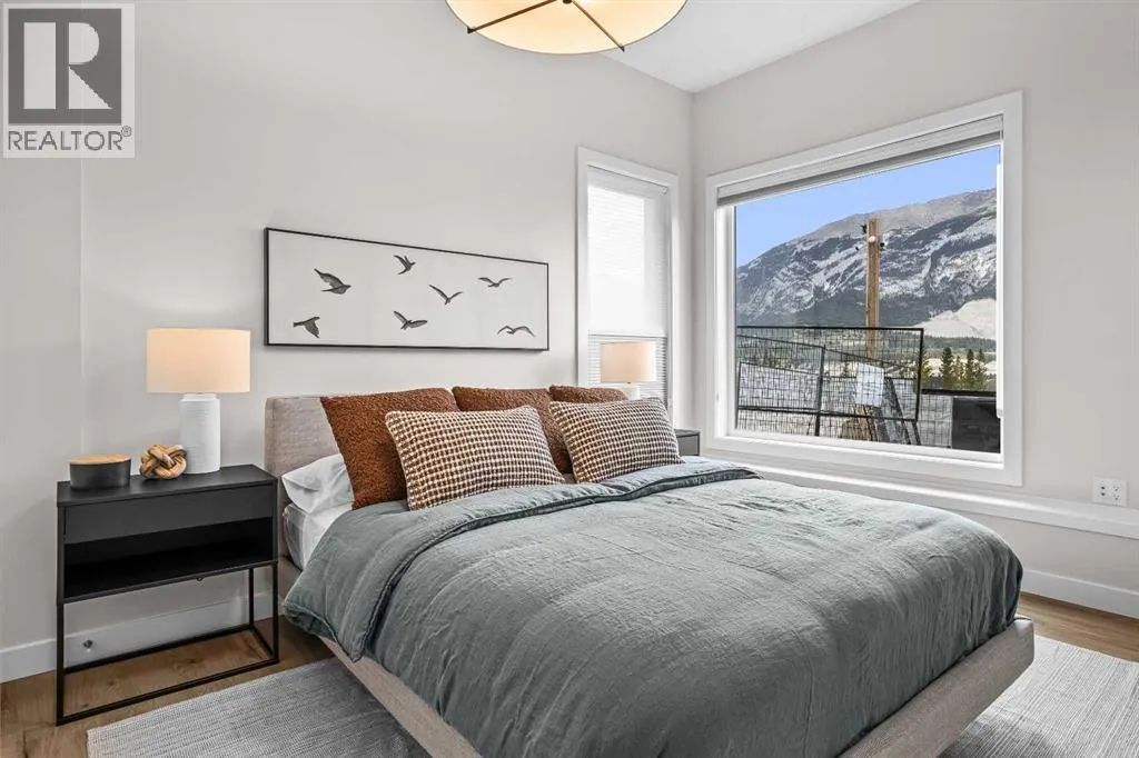 101L, 209 Stewart Creek Rise