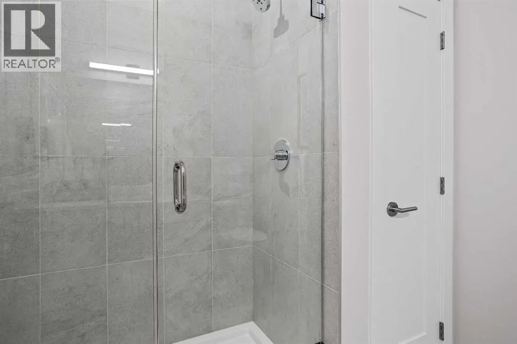 101L, 209 Stewart Creek Rise