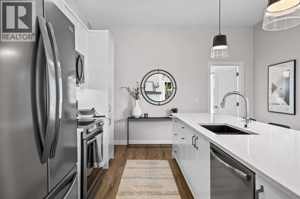 101L, 209 Stewart Creek Rise