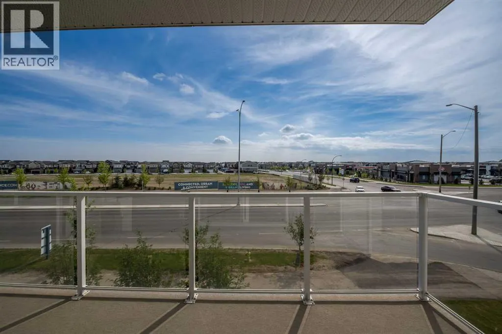 1209, 220 Seton Grove SE