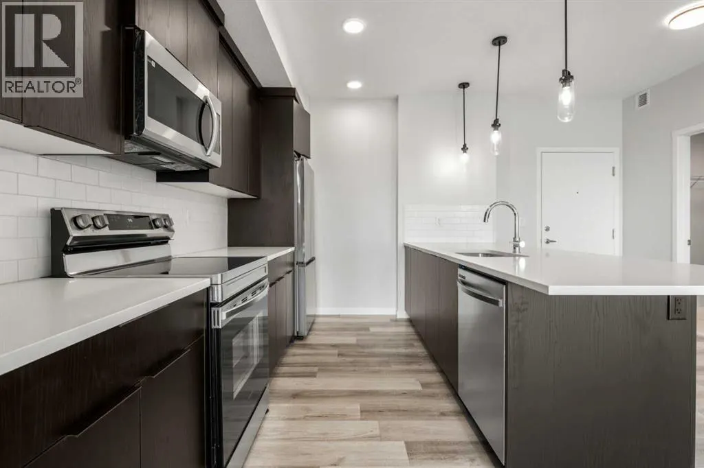 1209, 220 Seton Grove SE