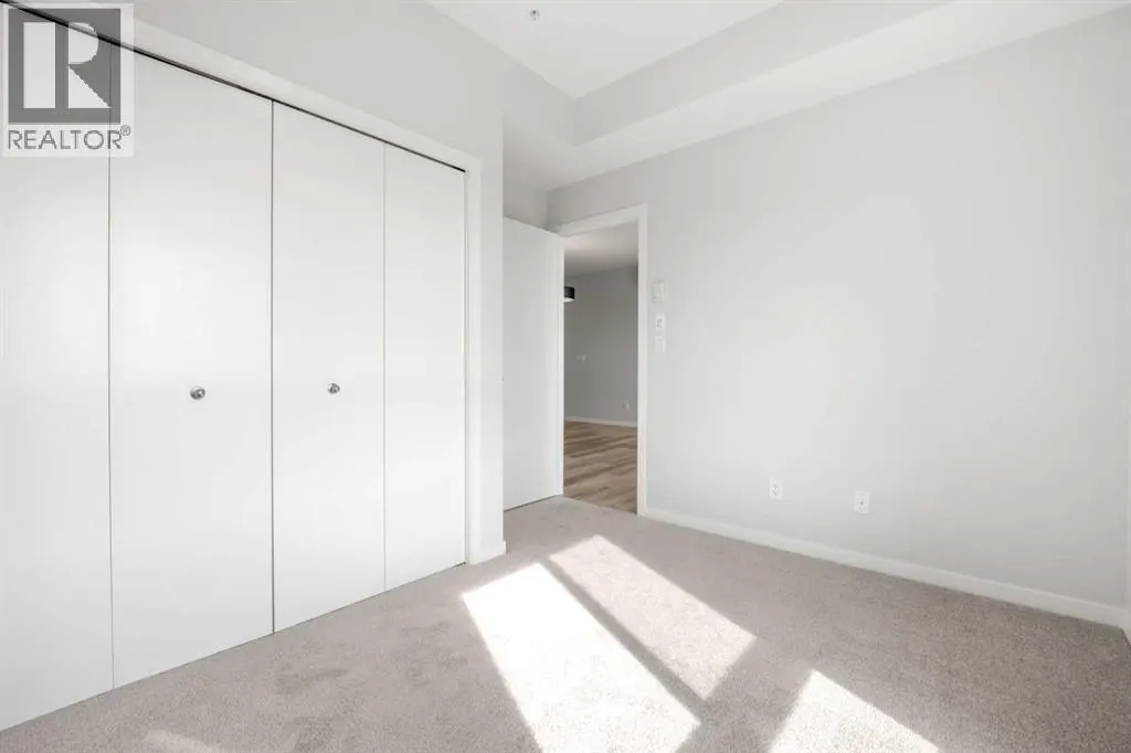 1209, 220 Seton Grove SE