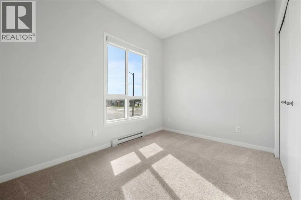 1209, 220 Seton Grove SE