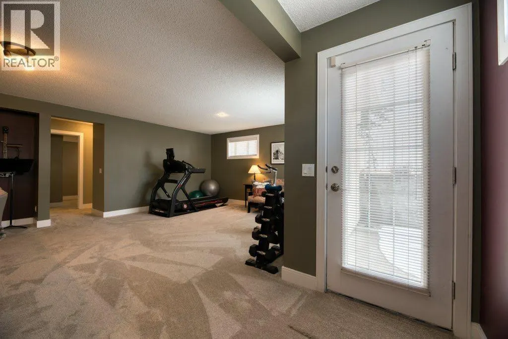 145 Lakeside Greens Place