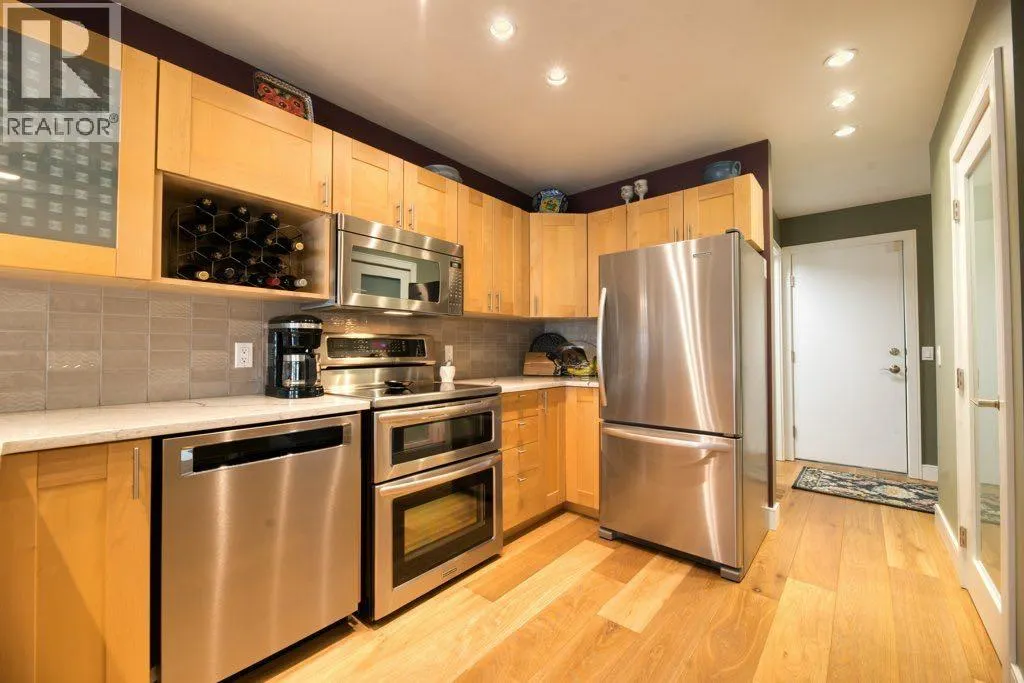 145 Lakeside Greens Place