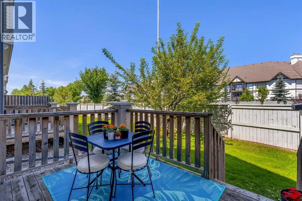 99 Copperfield Court SE