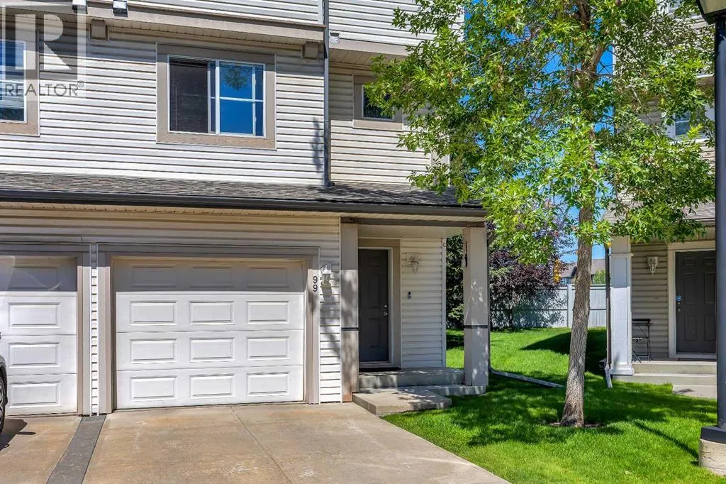 99 Copperfield Court SE