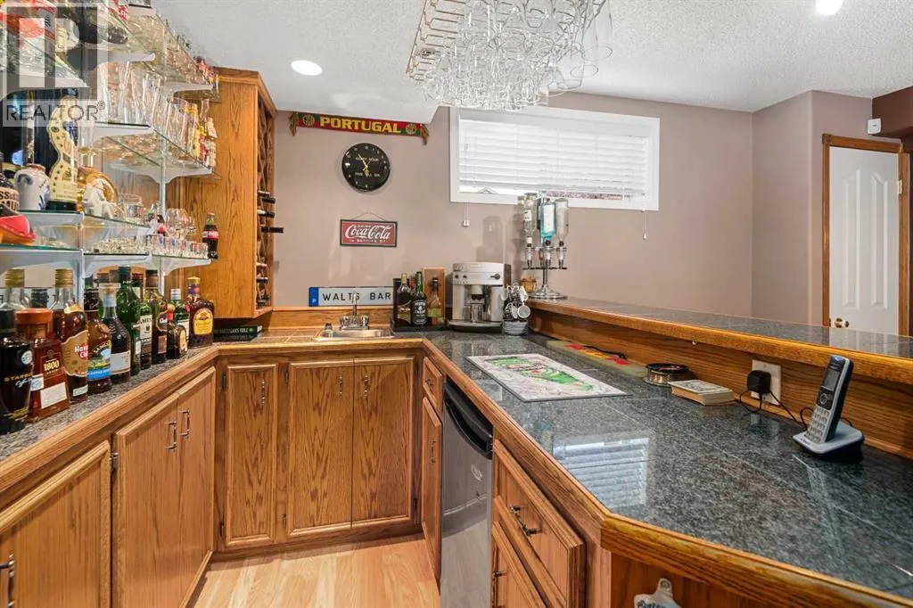 195 Cove Crescent