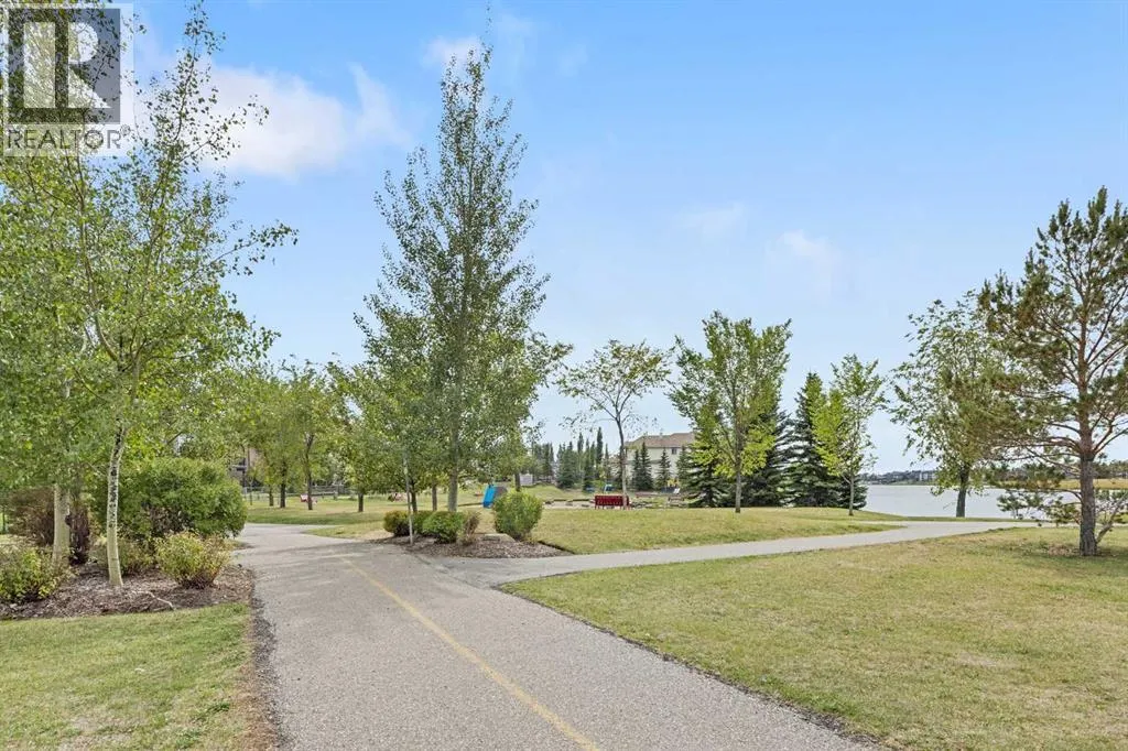 151 Cove Close