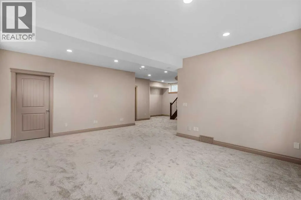 151 Cove Close