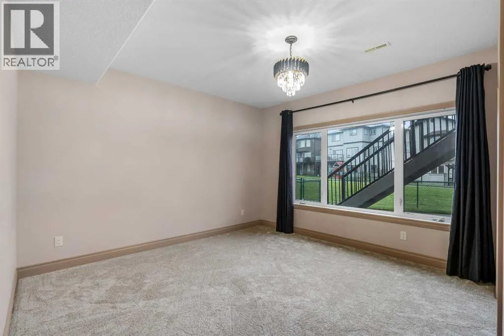 151 Cove Close