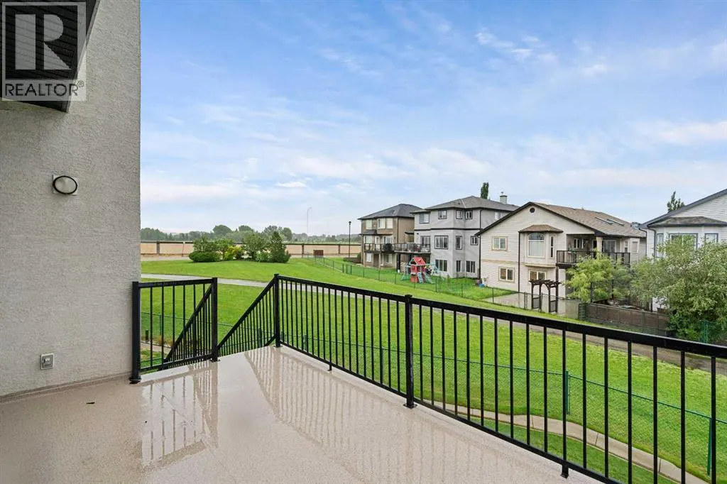 151 Cove Close