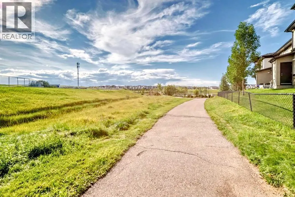 5101, 2781 Chinook Winds Drive SW