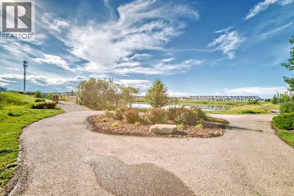 5101, 2781 Chinook Winds Drive SW