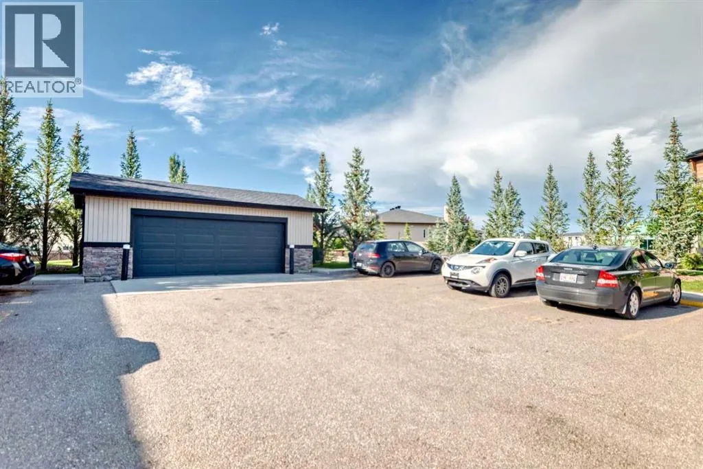 5101, 2781 Chinook Winds Drive SW