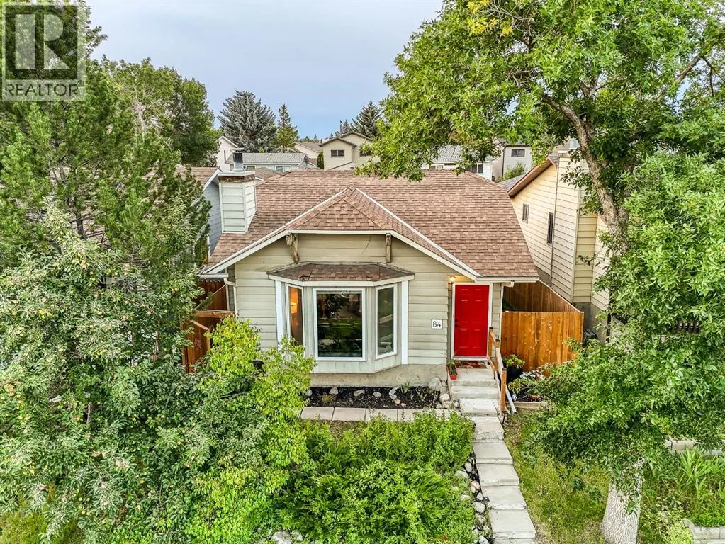 84 Rivervalley Drive SE