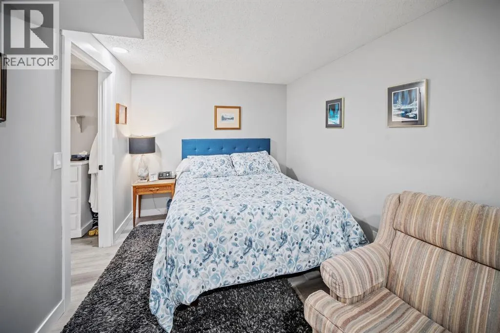 84 Rivervalley Drive SE
