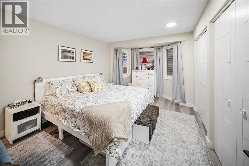 84 Rivervalley Drive SE