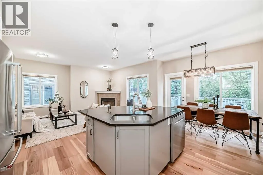 105, 100 Coopers Common SW