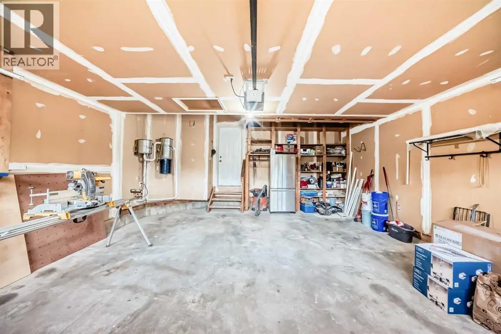 105, 100 Coopers Common SW