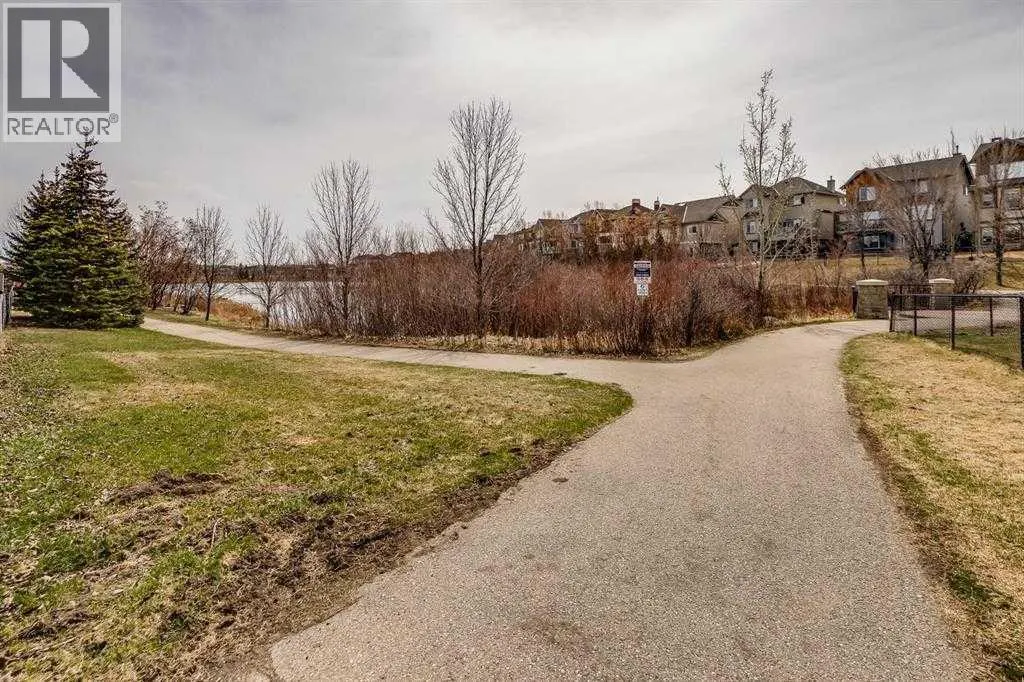 105, 100 Coopers Common SW