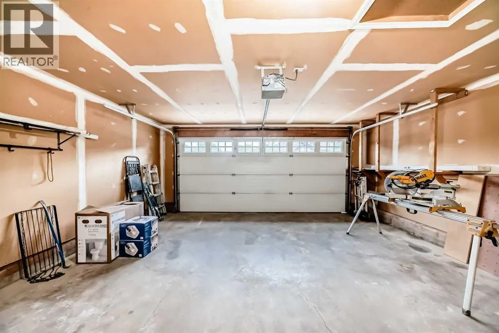 105, 100 Coopers Common SW