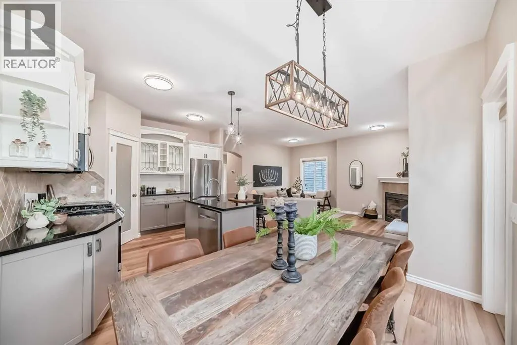 105, 100 Coopers Common SW