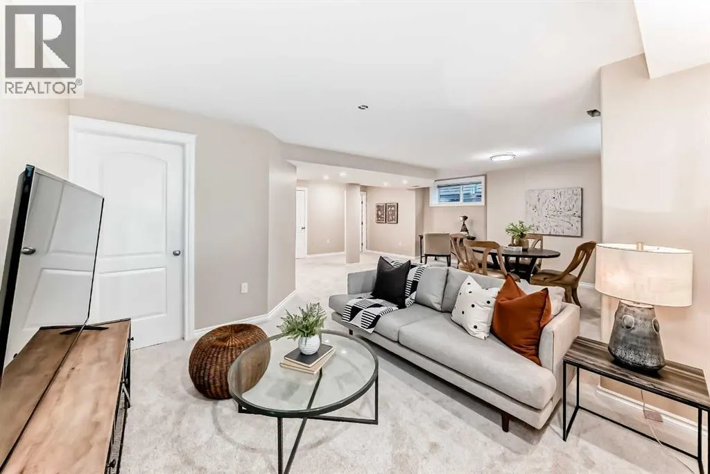 105, 100 Coopers Common SW