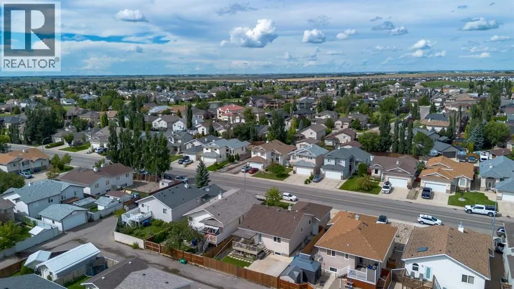 389 Kodiak Boulevard N