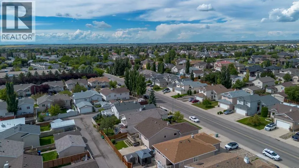 389 Kodiak Boulevard N