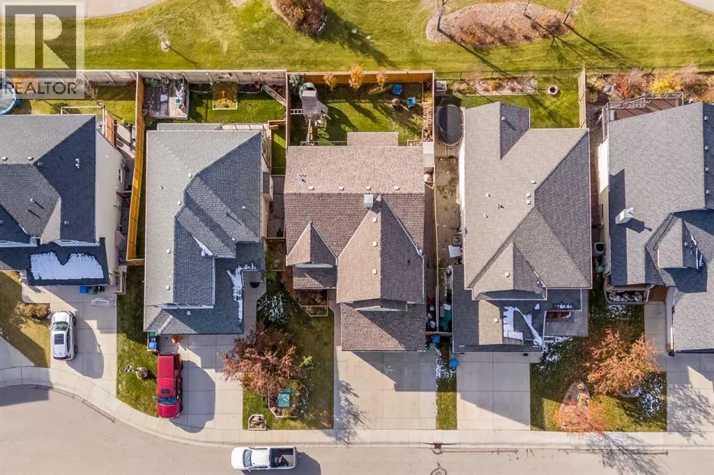 507 Westmount Close