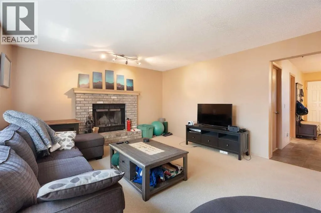 113 Sierra Vista Terrace SW