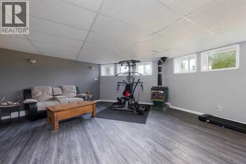 83 Freestone Way