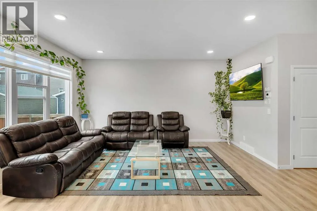 74 Red Sky Road NE