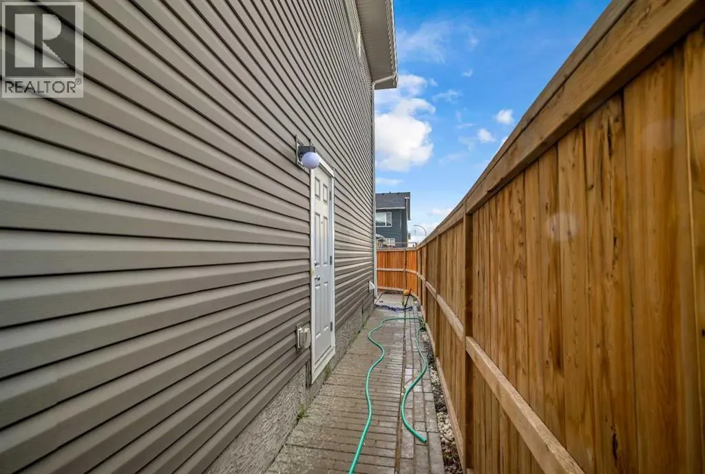 74 Red Sky Road NE