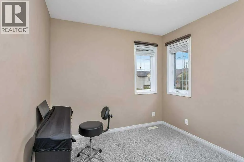 7 Ibbotson Close