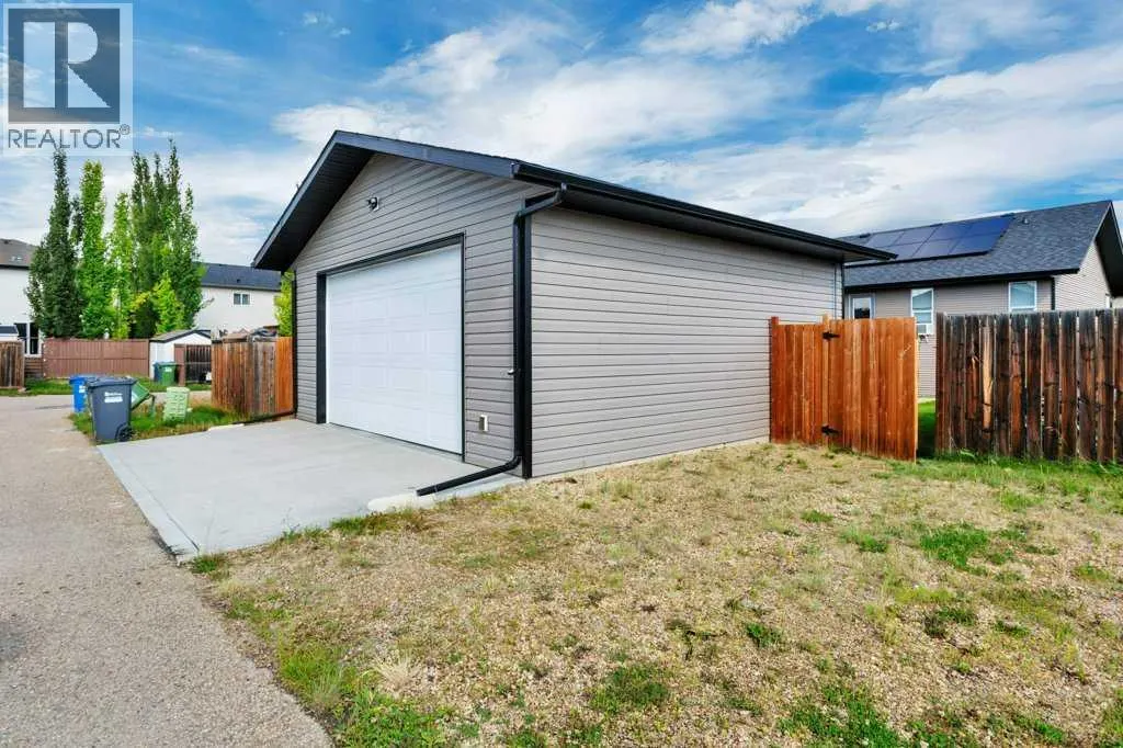 7 Ibbotson Close