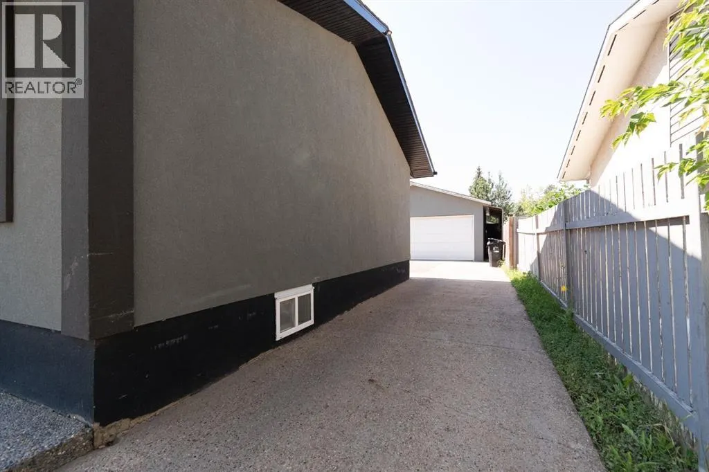 68 Centennial Drive