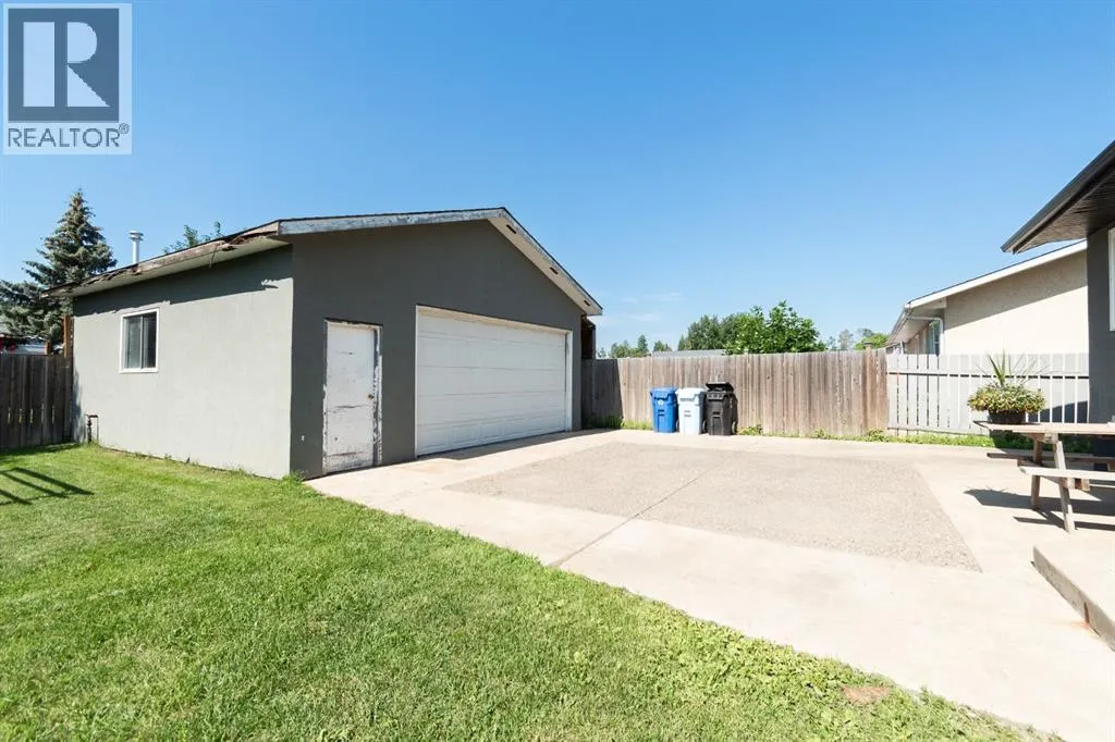 68 Centennial Drive
