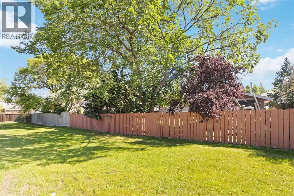 116 Silvanus Crescent