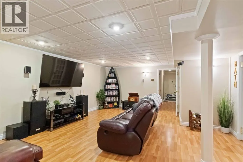116 Silvanus Crescent