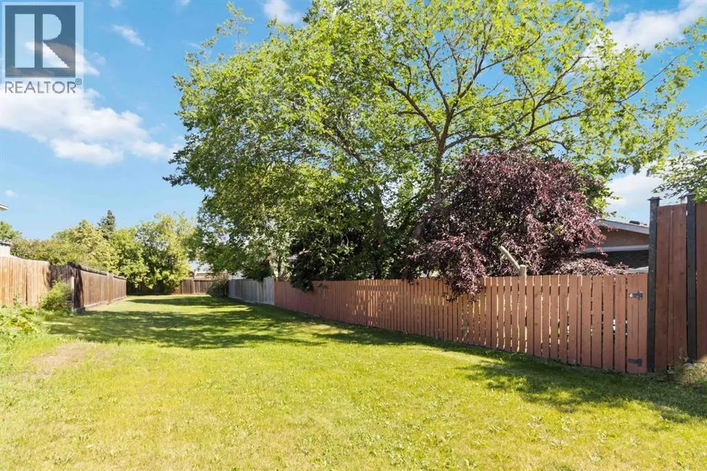 116 Silvanus Crescent