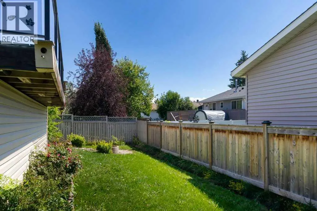 18 Big Springs Mews SE