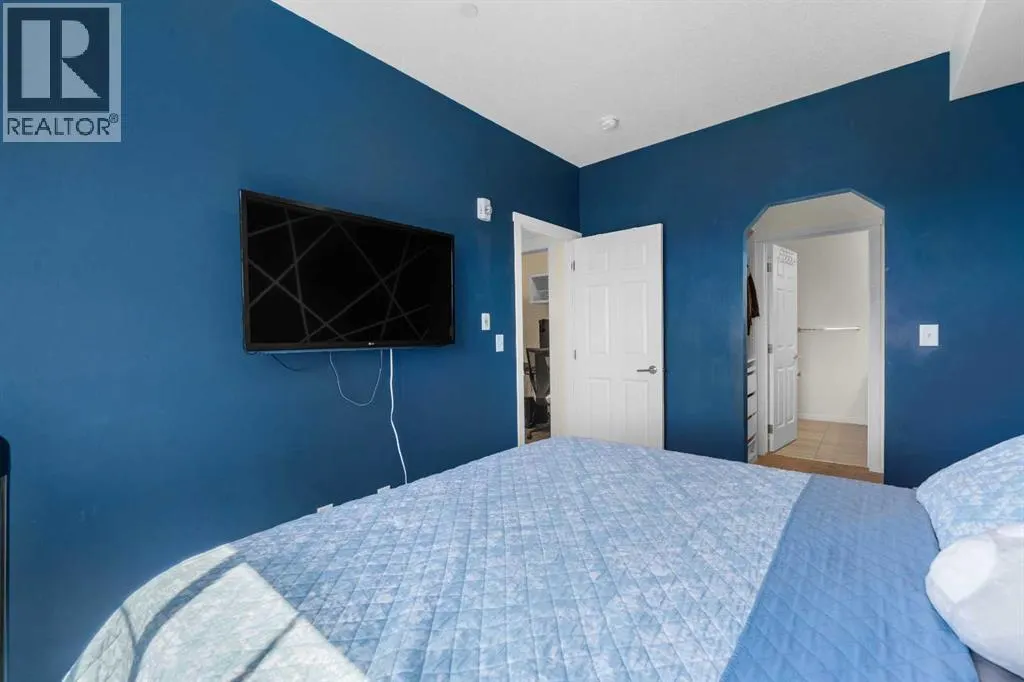 2304, 215 Legacy Boulevard SE