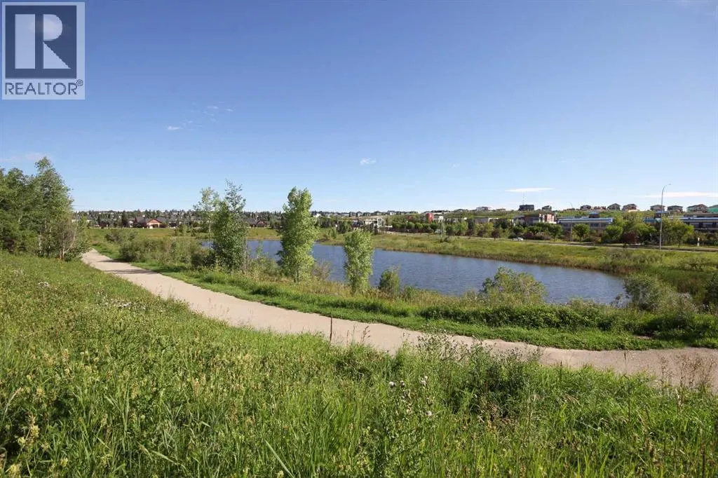 116, 25 Aspenmont Heights SW