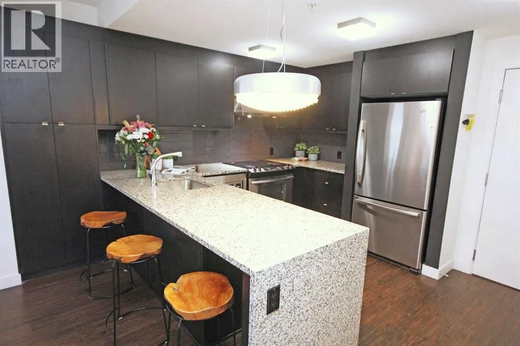 116, 25 Aspenmont Heights SW