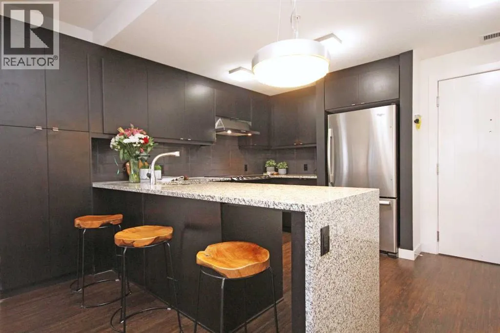116, 25 Aspenmont Heights SW